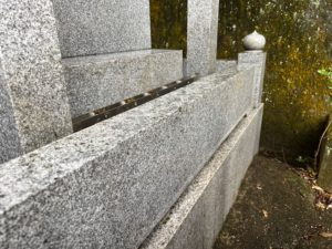 善衛門_墓石クリーニング作業後